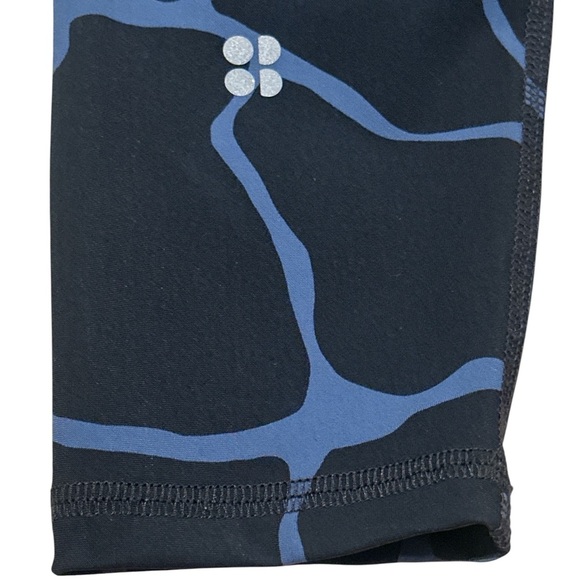 Sweaty Betty Zero Gravity 7/8 Length Blue Animal Fragment Leggings (XS/BNWOT) - Picture 8 of 10